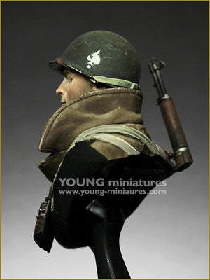 Young Miniatures YM1883 US 101st Airborne Siege of Bastogne 1/10  – image 6