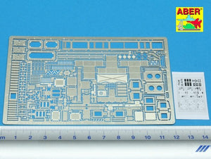 Aber 35A079 Ensemble radio pour chars allemands Fu 2 et Fu 5 (1/35) – immagine 2