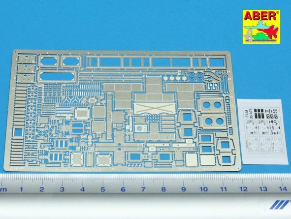 Aber 35A079 Ensemble radio pour chars allemands Fu 2 et Fu 5 (1/35) – immagine 2