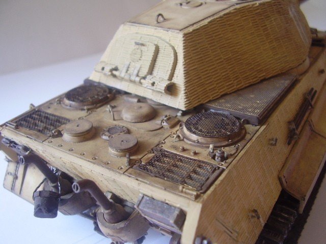 Dragon 6302 Sd.Kfz. Tourelle Porsche Kingtiger 182 avec Zimmerit (1/35) – image 3