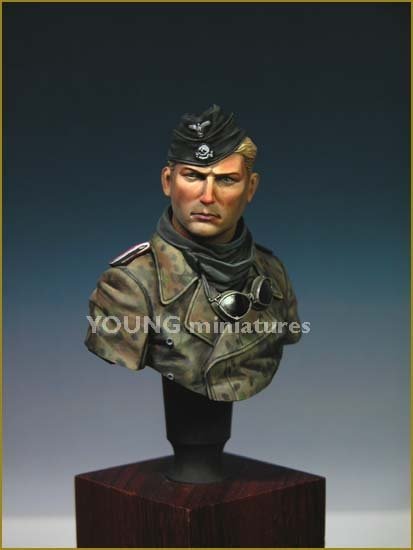 Young Miniatures YM1806 Équipage de Panzer SS Seconde Guerre mondiale 1/10 – image 6