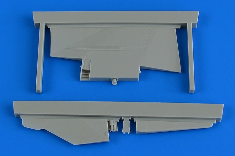 Aires 2235 MiG-23MF/MLD empennage correct 1/32 TRUMPETER