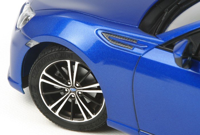 Tamiya 24324 Subaru BRZ (1/24)  – imagen 6