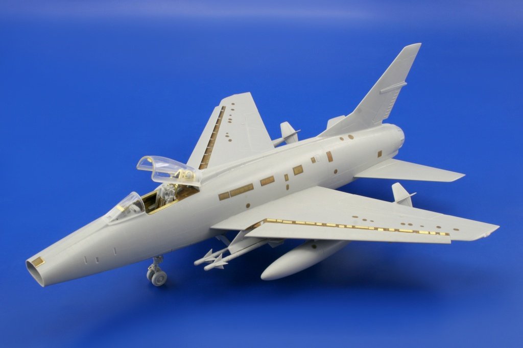 Eduard 48660 F-100D extérieur 1/48 Trumpeter – immagine 3