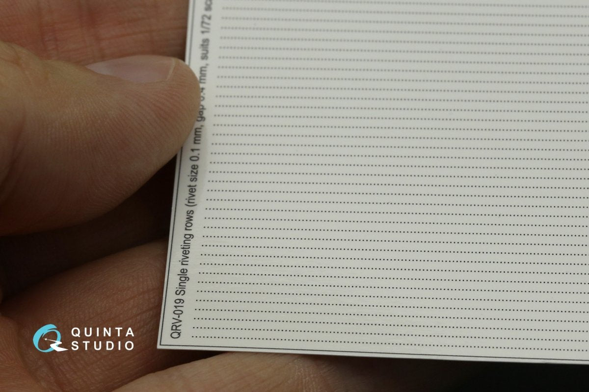 Rangées de rivets simples Quinta Studio QRV-019 (taille des rivets : 0,10 mm, écartement : 0,4 mm, échelle : 1/72), couleur noire, longueur totale : 6,7 m / 22 pi – Bild 6
