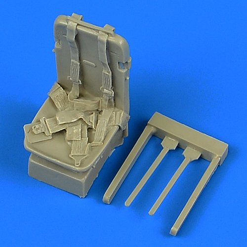 Siège Quickboost QB32214 P-51D Mustang avec ceintures de sécurité 1/32