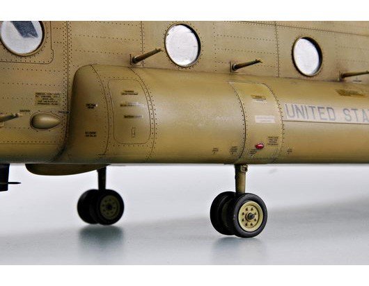 Trumpeter 05104 CH-47A CHINOOK 1/35 – immagine 7