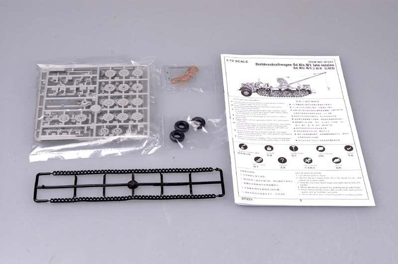 Trumpeter 07251 Drehkran 6t sur Zugkraftwagen 18t (Sd.kfz.9/1) (1/72) – image 3