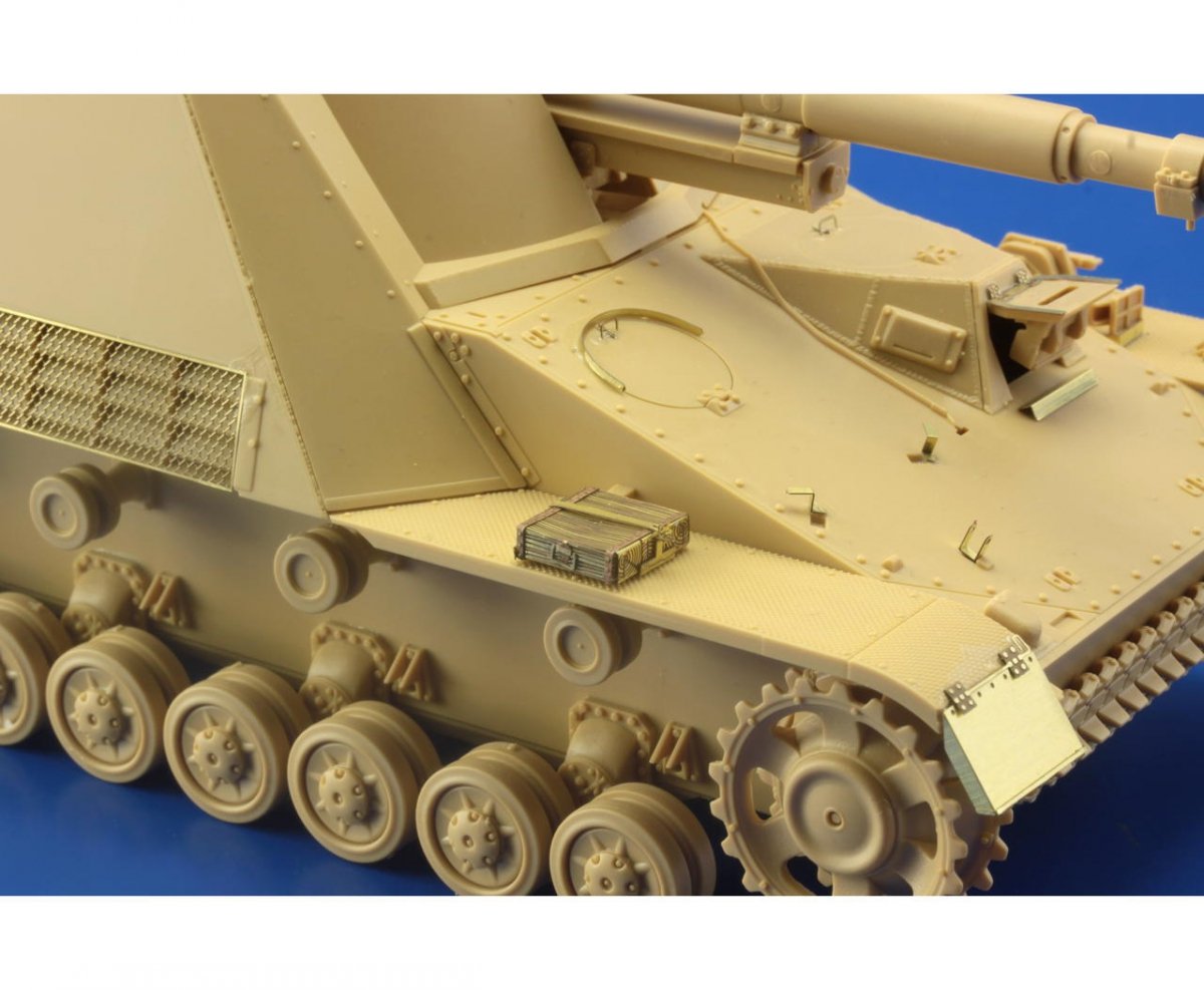 Eduard 36266 Nashorn 1/35 Tamiya – Bild 4