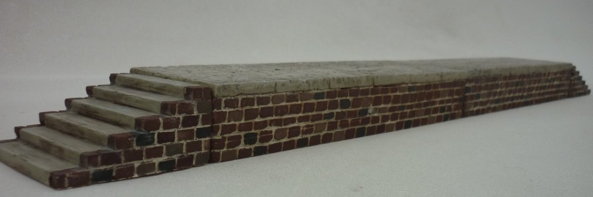 RT-Diorama 35246 Quai de gare 1/35 – imagen 3
