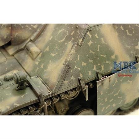 Jeu de pochoirs pour disques Uschi 2004 pour Panther 1/48 – immagine 5