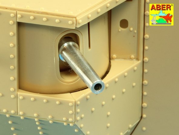 Canons Aber 35L-207 pour char britannique Mk.V de la Première Guerre mondiale, mâles, pour canon de 6 livres (57 mm) x 2 pièces. Munitions Hotchkiss m.1909 de 8 mm x 4 pièces. (1/35) – image 4