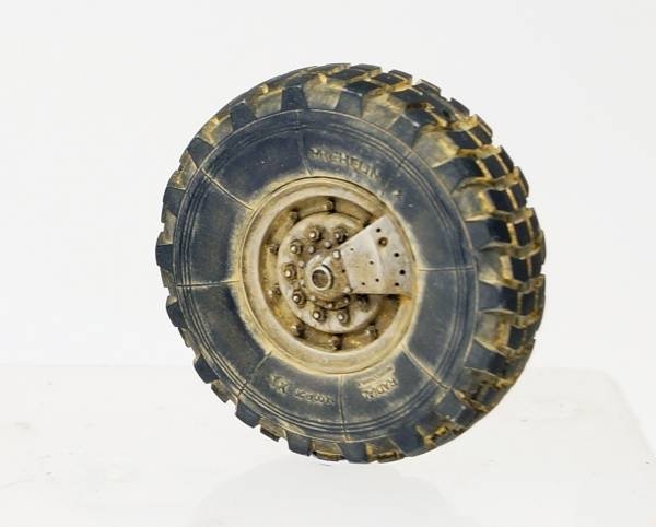 Roues de route Panzer Art RE35-513 M923 « Big Foot » (motif Michelin en X) 1/35