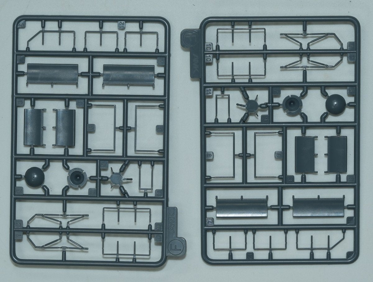 AMK 88010 Mi-17 Hip Early 1/48 – image 7