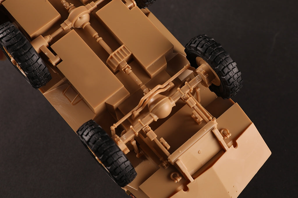 Hobby Boss 84573 LAV300 Canon Cockerill 90 mm 1/35 – Bild 23