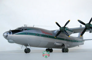 Modelsvit 72008 Antonov An-10 « Ukraine » 1/72  – immagine 6