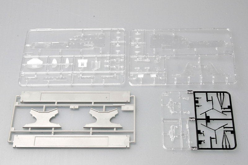 Trumpeter 04519 Croiseur de classe Slava de la marine russe Varyag ex-Chervona Ukrayina (1/350) – Bild 6