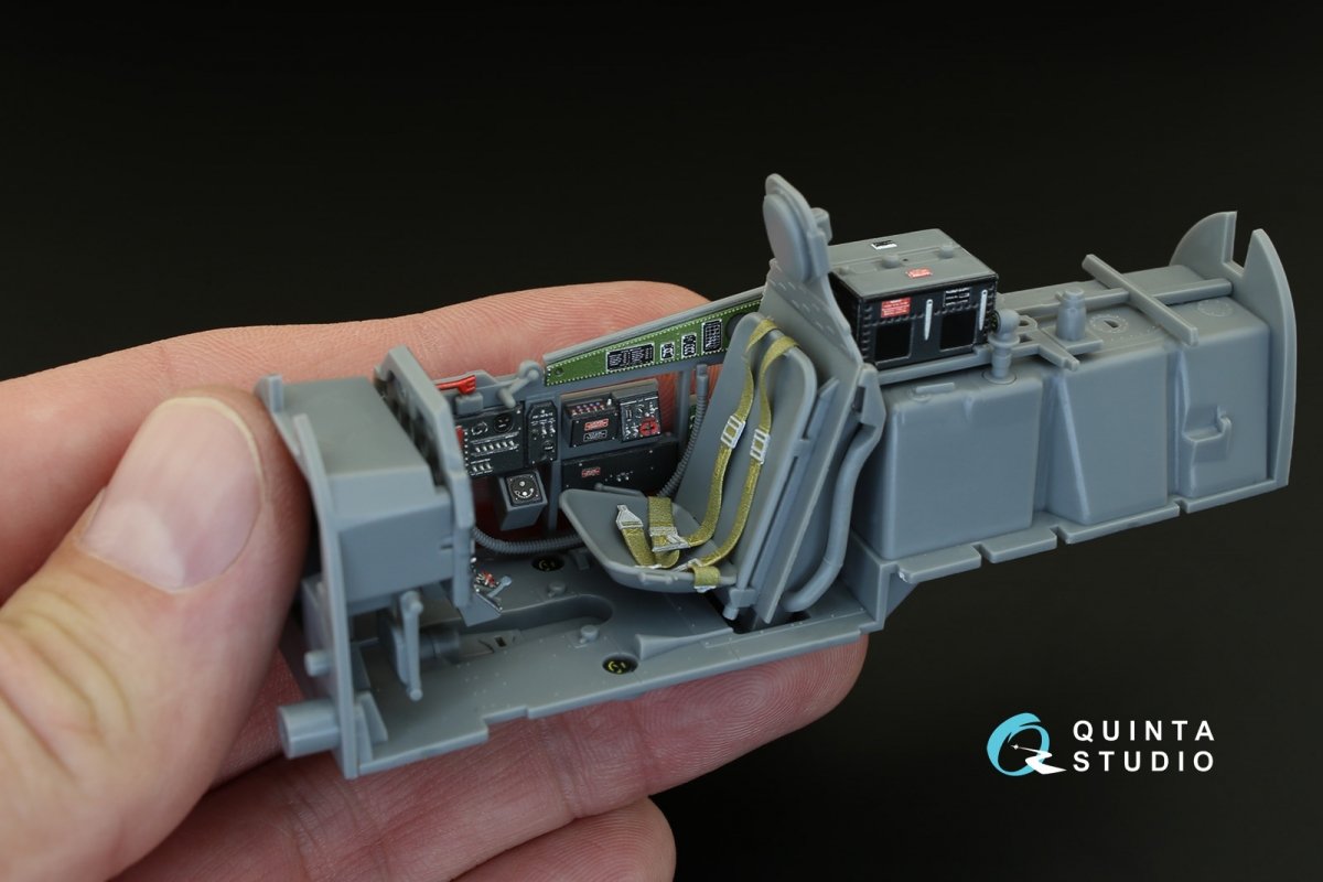 Intérieur imprimé en 3D et coloré sur papier décalcomanie Quinta Studio QD32004 P-51D (version tardive) (pour maquette Tamiya) 1/32  – image 7