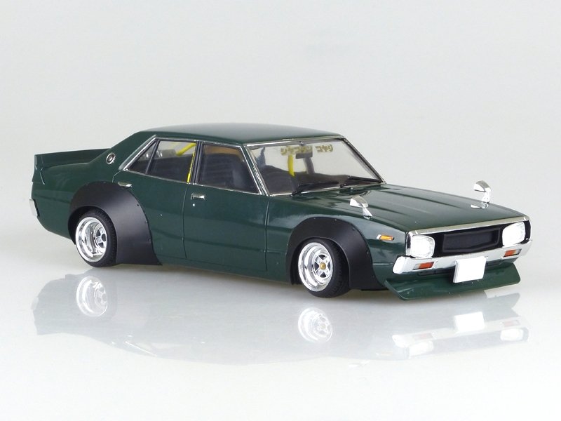 Aoshima 05127 LB WALKS KEN&amp;amp;MARY 4DR 2015 VER 1/24 – zdjęcie 5