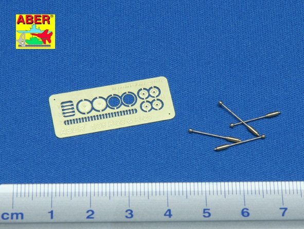 Indicateur de largeur allemand Aber R-28 pour Sd.Kfz.231; 232; 250; 251 (4 pièces) (1/35) – immagine 2