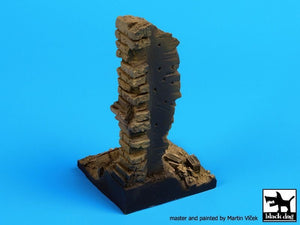 Socle de mur en ruine de maison Black Dog D35040 1/35 – image 2