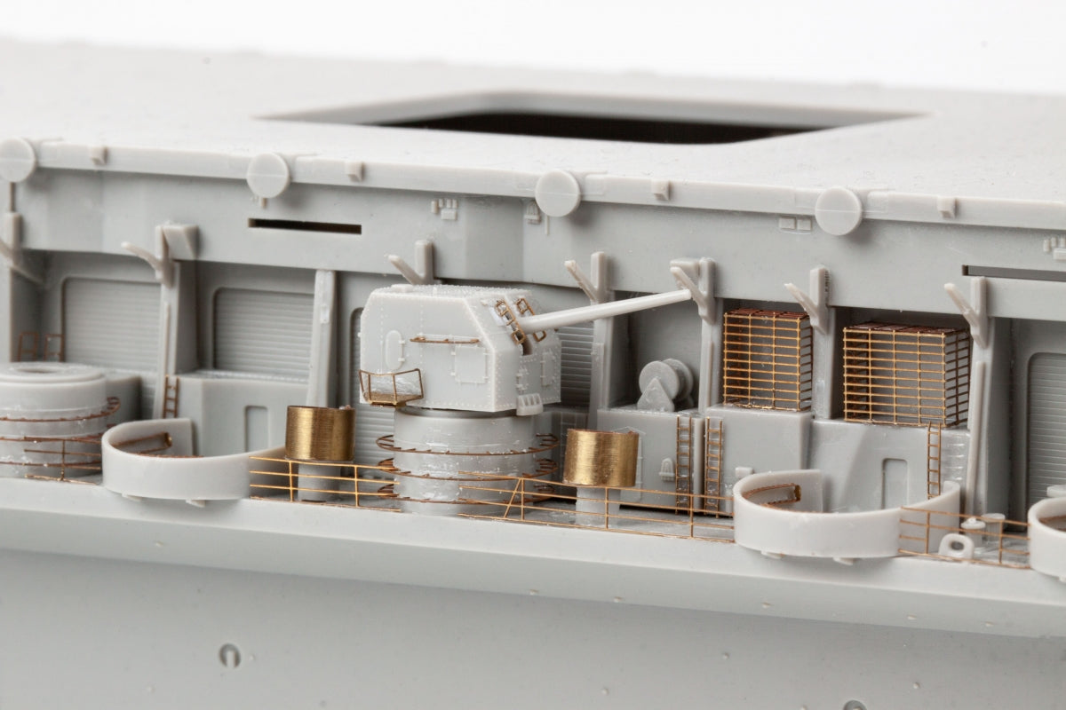 Eduard 53315 USS Midway CV-41 partie 2 TRUMPETER 1/350 – image 13