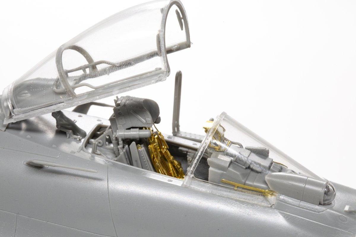 MiniBase 8001 SU-33 Flanker-D 1/48 – immagine 30