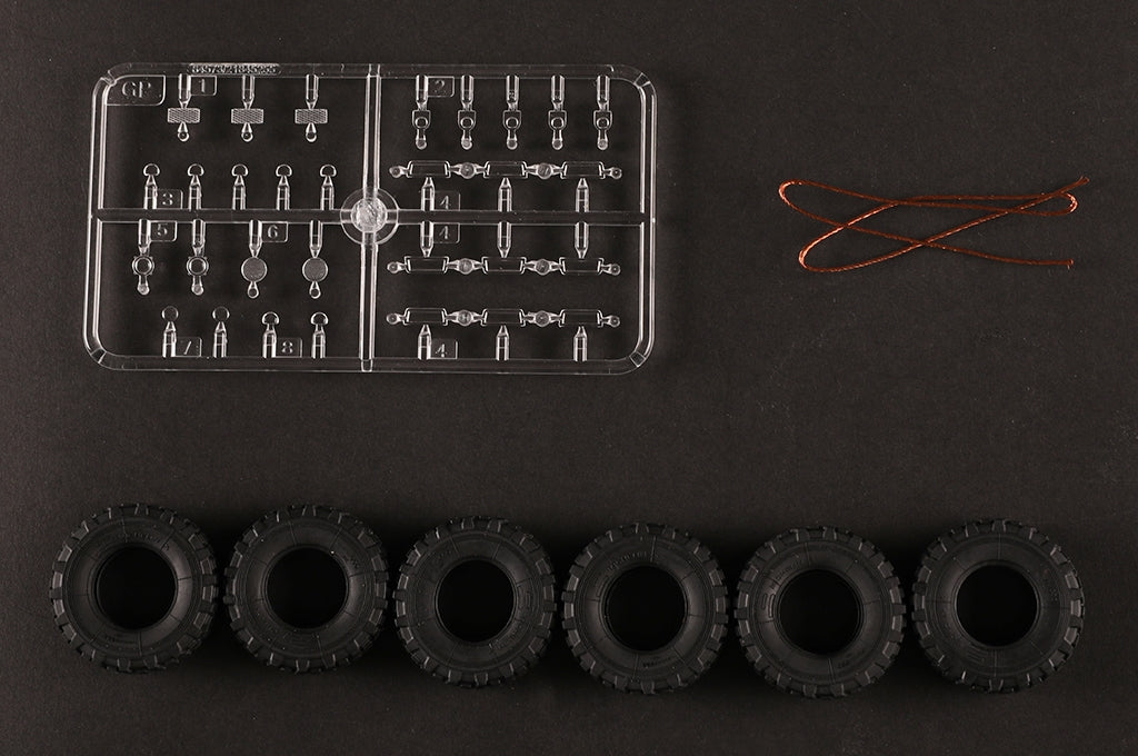 Hobby Boss 84573 LAV300 Canon Cockerill 90 mm 1/35 – Bild 9
