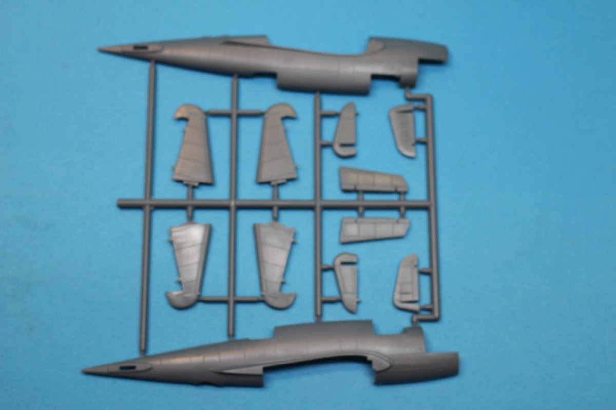 Fly 72041 PZL.37 A bis Orignal A bis (1/72) – image 4
