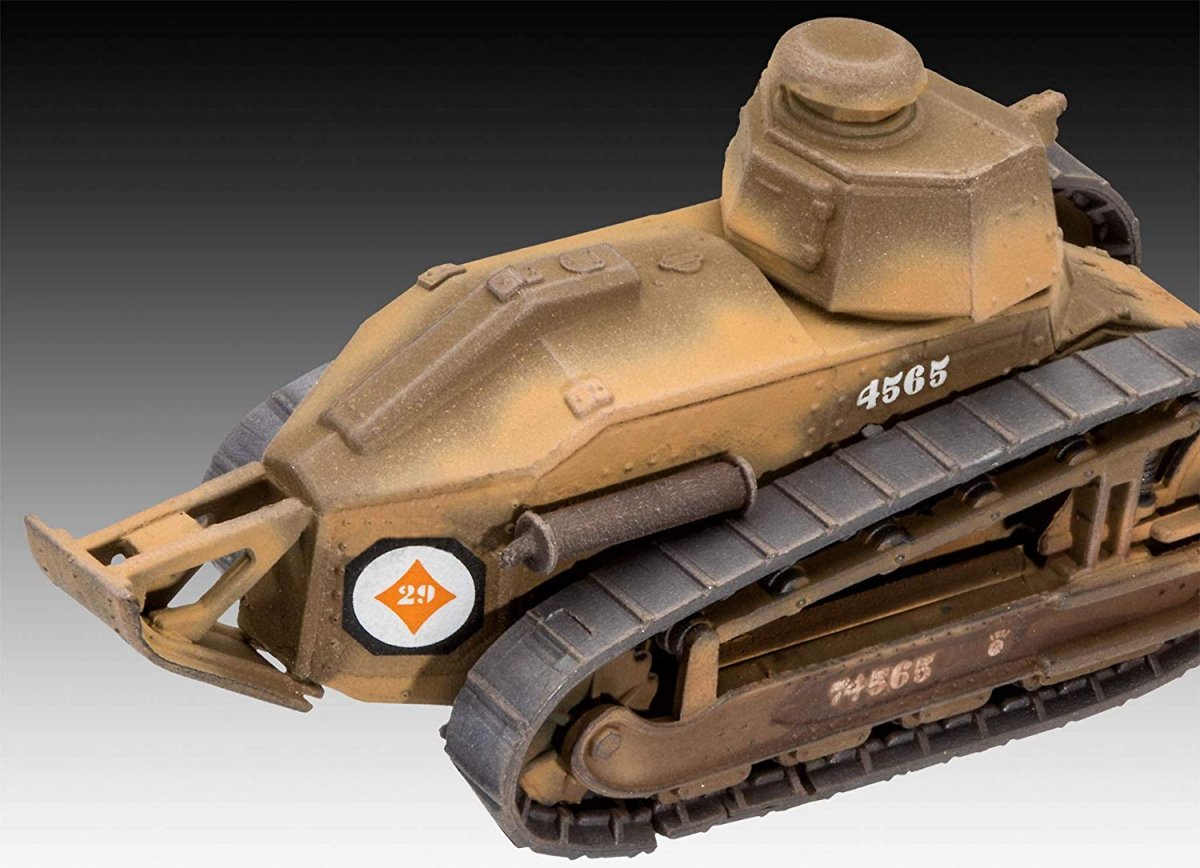 Revell 03278 Char. B.1 bis - Renault FT.17 1/76 – image 2
