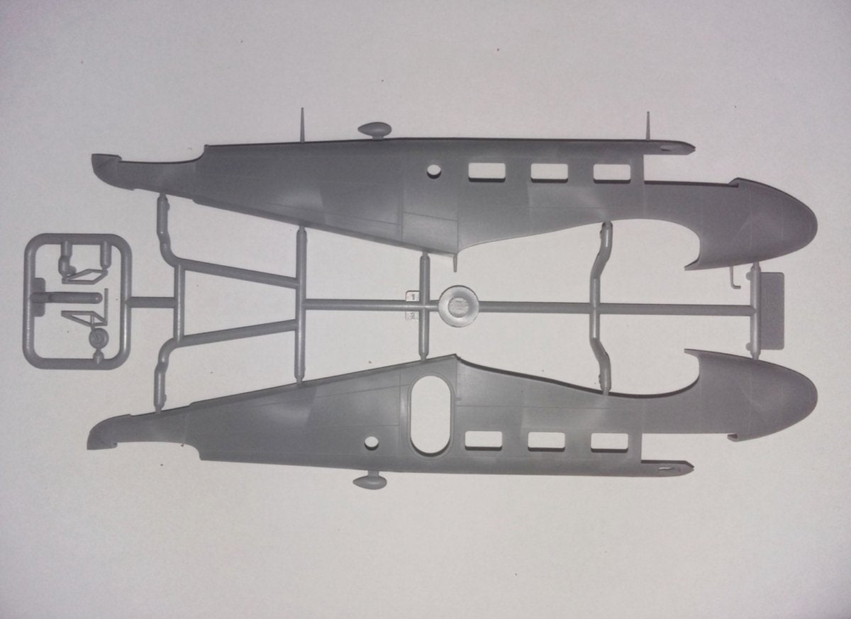 ICM 48185 C18S, Avion de passagers américain (1/48) – Bild 8