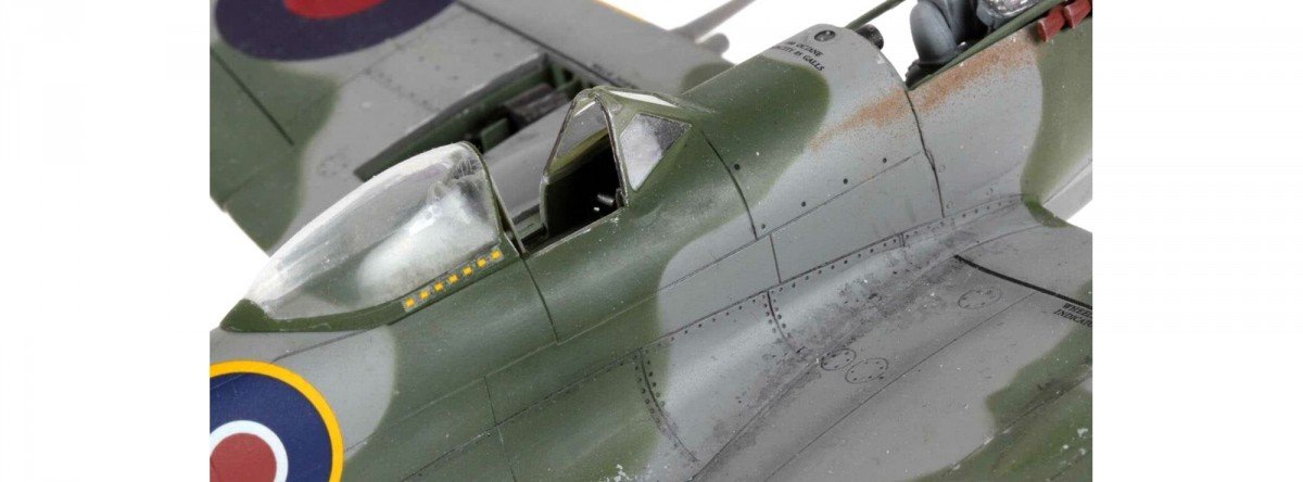 Revell 04661 Supermarine Spitfire Mk.XVI 1/48 – image 4