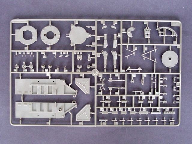 Missile guide Trumpeter 00206 sur lanceur (1/35) – image 4