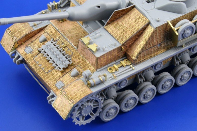 Eduard 35948 Zimmerit StuG. IV Ausf. G fin 1/35 Dragon – immagine 6