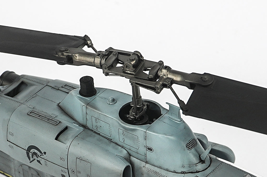 Trumpeter 05116 AH-1W Super Cobra 1/35 – immagine 10