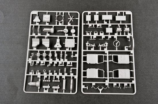 Trumpeter 01028 Lance-roquettes multiple russe BM-21 Grad 1/35 – image 11