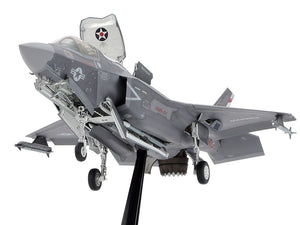 Tamiya 61125 Lockheed Martin F-35B Lightning II 1/48 – image 3