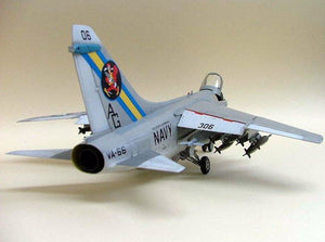 Hasegawa B8 A-7A Corsair II 1/72 – immagine 2