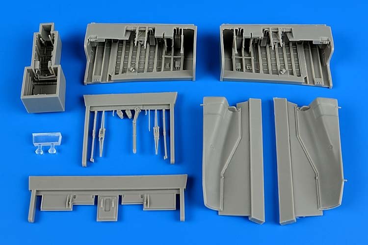 Aires 4675 Panavia Tornado IDS baie de train d'atterrissage 1/48 REVELL 