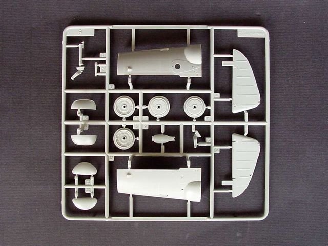 Trumpeter 02408 Messerschmitt Bf109 G-6 version tardive 1/24 – immagine 9