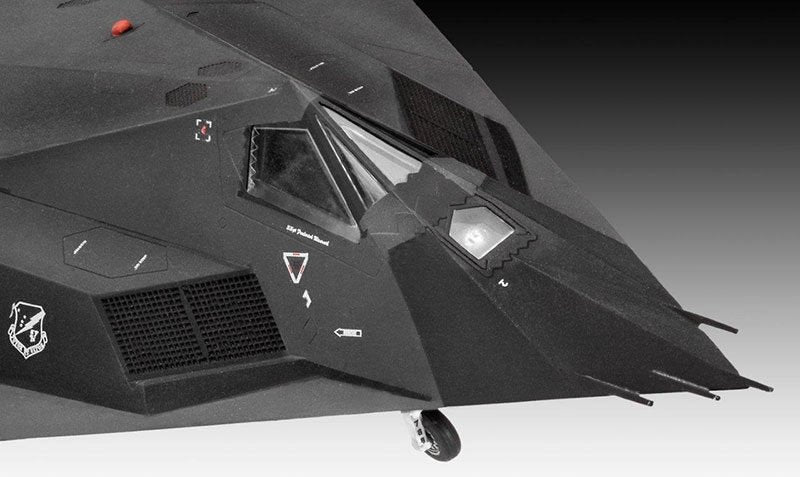 Revell 03899 F-117 Chasseur furtif (1/72) – image 3
