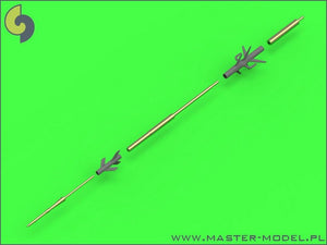 Master AM-48-122 Su-17, Su-20, Su-22 (Monteur) - Tubes Pitot et canons de 30 mm 1/48