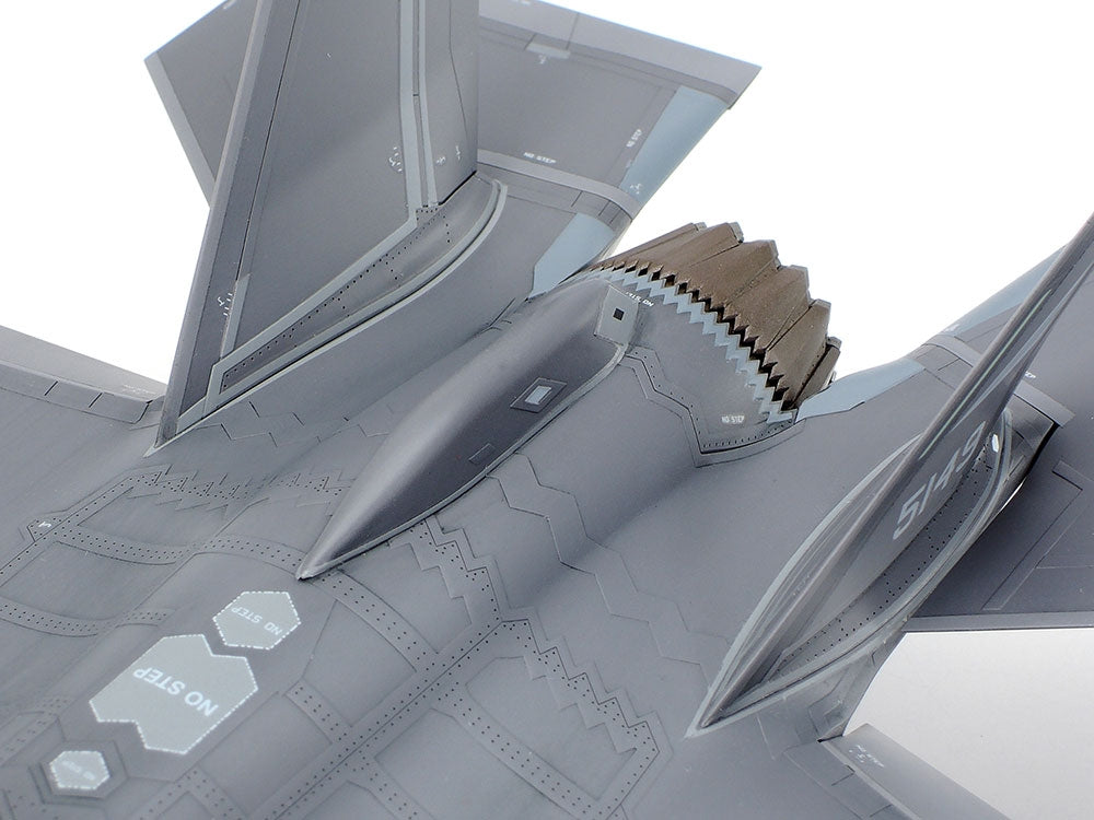 Tamiya 61124 Lockheed Martin F-35A Lightning II 1/48 – image 18