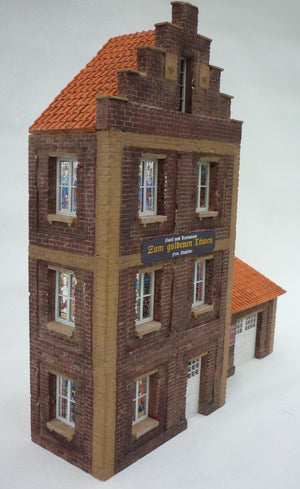 RT-Diorama 35248 Façade de maison européenne 1/35 – imagen 5