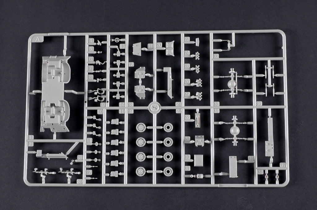 Trumpeter 07441 V-150 Commando avec canon de 20 mm 1/72 – imagen 4