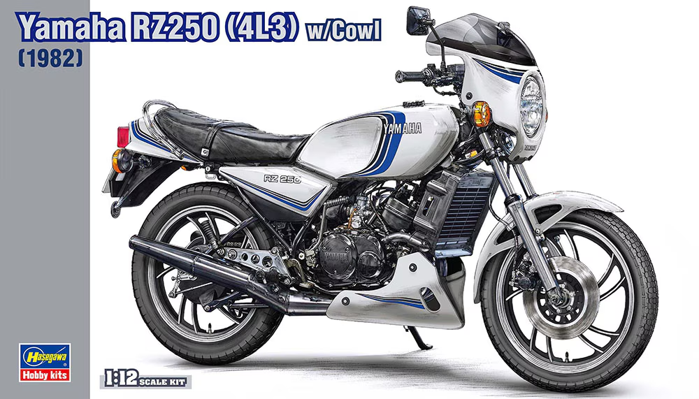 Hasegawa 21758 Yamaha RZ250 (4L3) avec capot (1982) 1/12