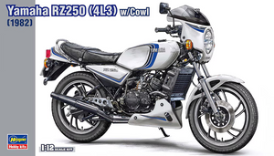Hasegawa 21758 Yamaha RZ250 (4L3) avec capot (1982) 1/12