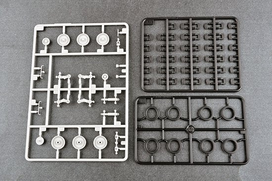 Trumpeter 01063 Véhicule de commandement et de contrôle M4 (C2V) 1/35 – immagine 13