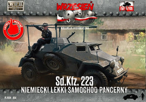 Premier véhicule blindé léger allemand Sd.Kfz. 223 (1/72) PL054 – image 2