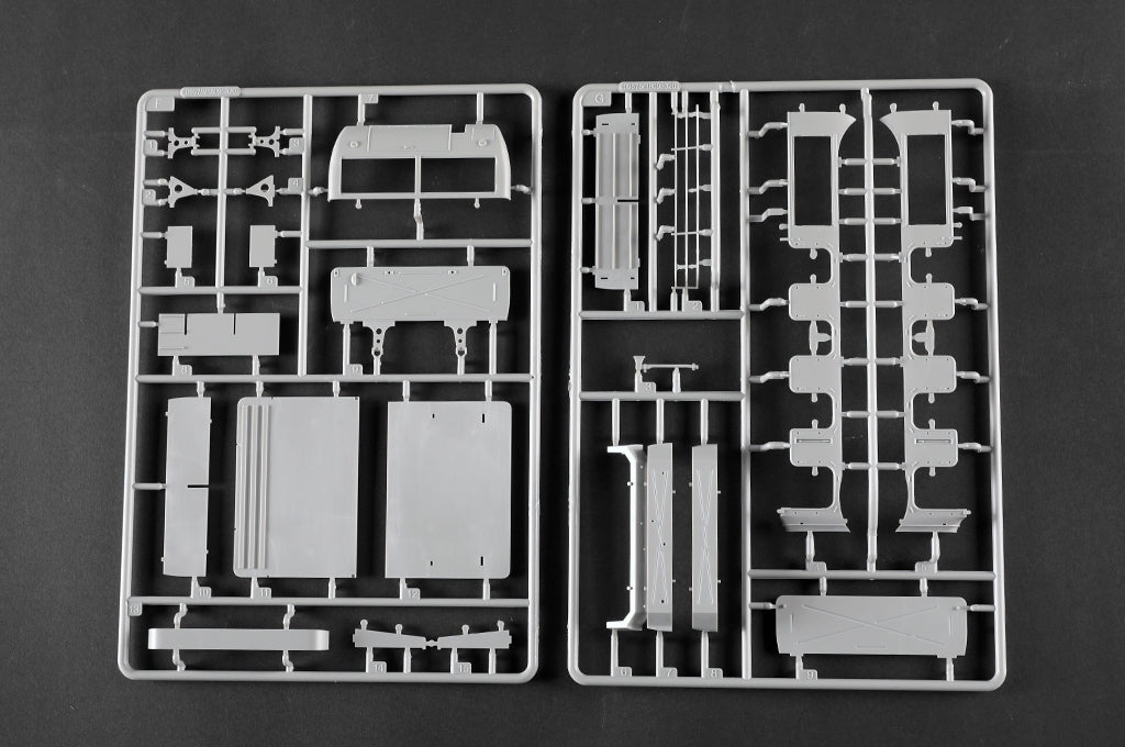 Trumpeter 09575 Schwerer Zugkraftwagen 18 t Sd.Kfz.9 Artillerie Version 1/35 – image 21